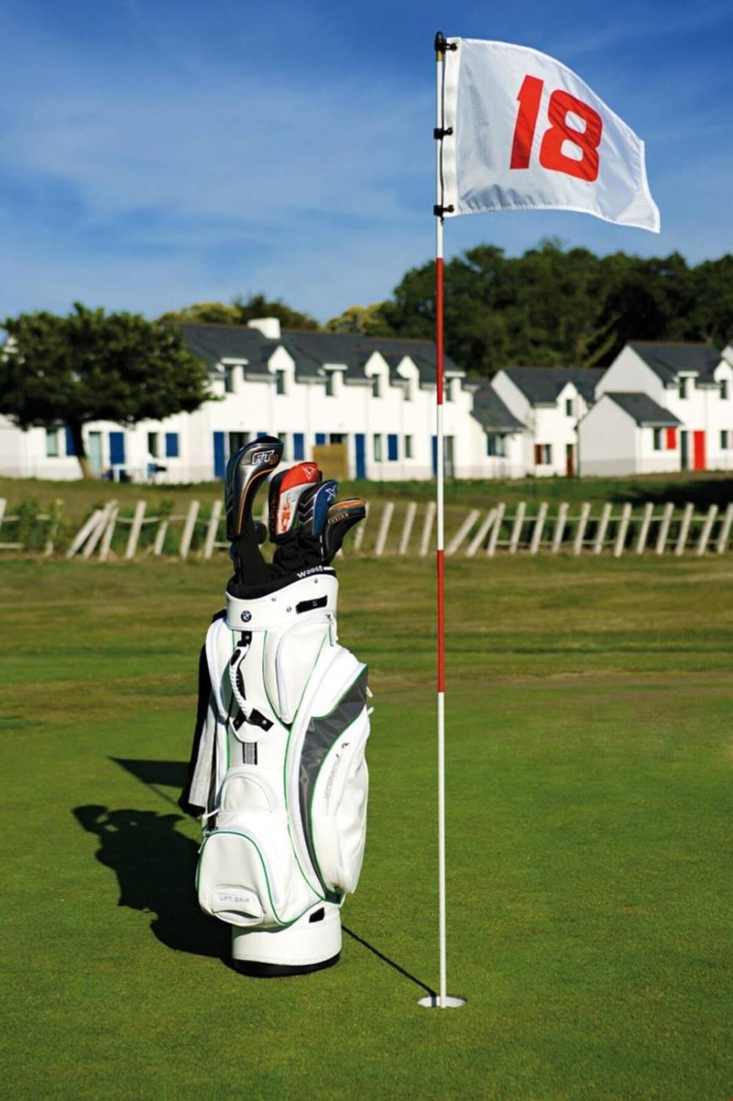 Maisonnette Tout Confort - Golf - Piscine Quéven 외부 사진